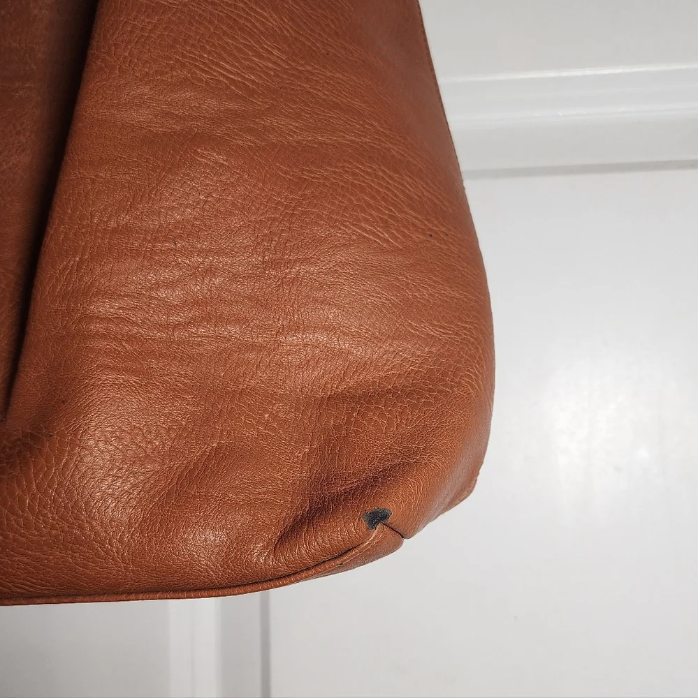 Kathy Ireland Chesnut Brown Faux Leather Shoulder Bag Minor Flaws